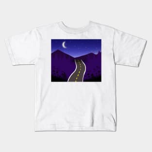 Road to the mountains Kids T-Shirt